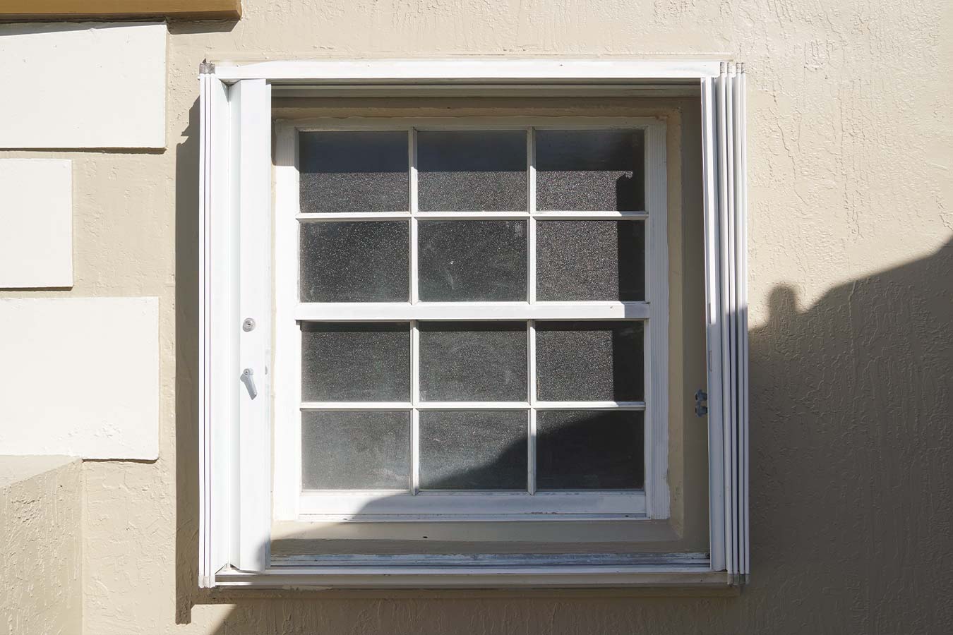 window-before-2